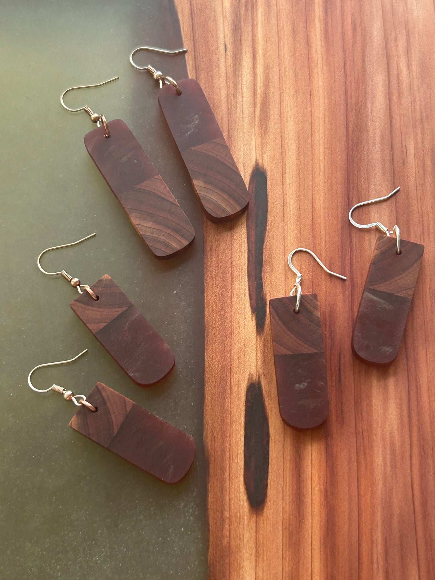 Cedar w/ Kiwi