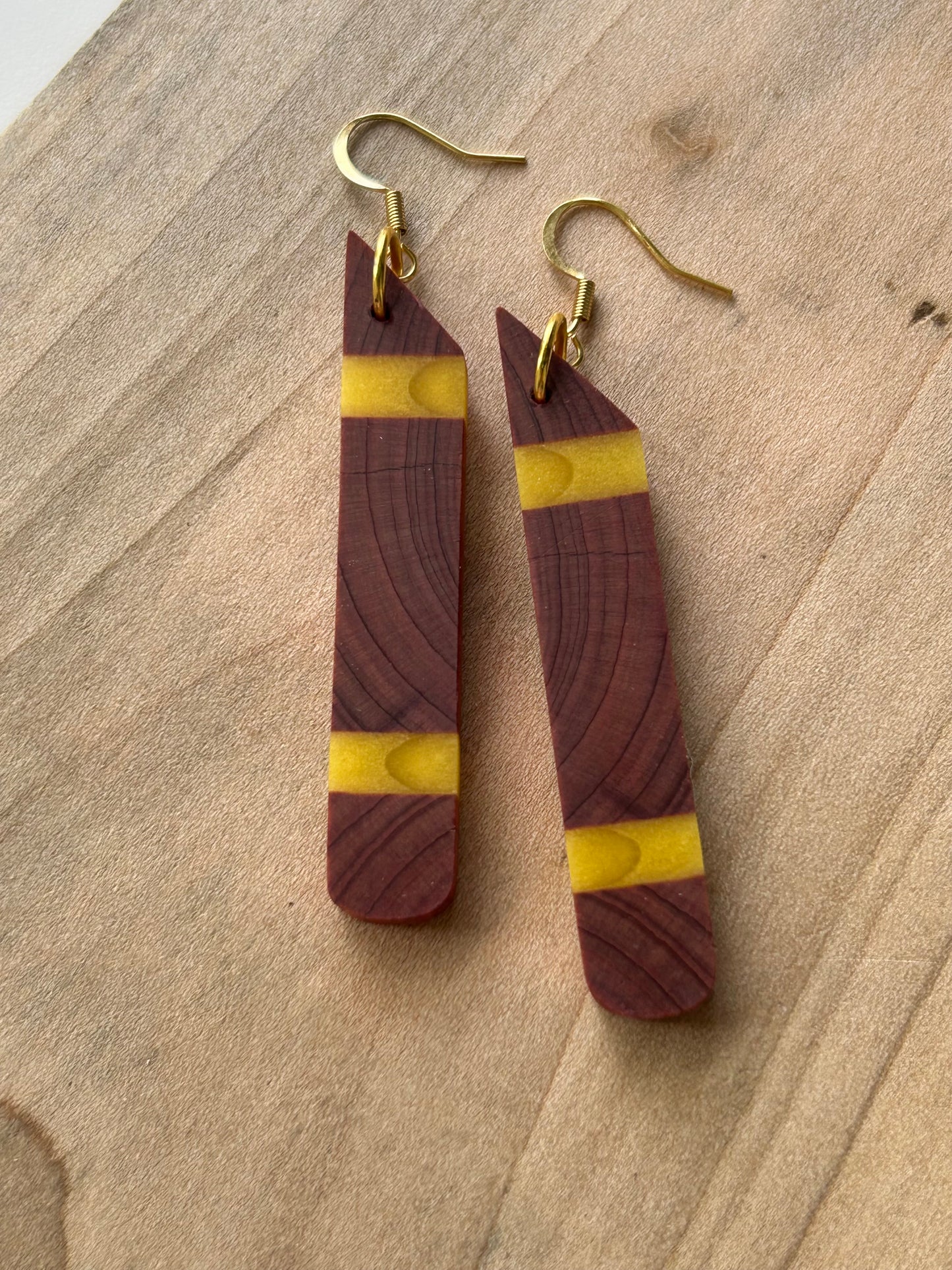 Cedar w/ Aureolin Yellow Stripes