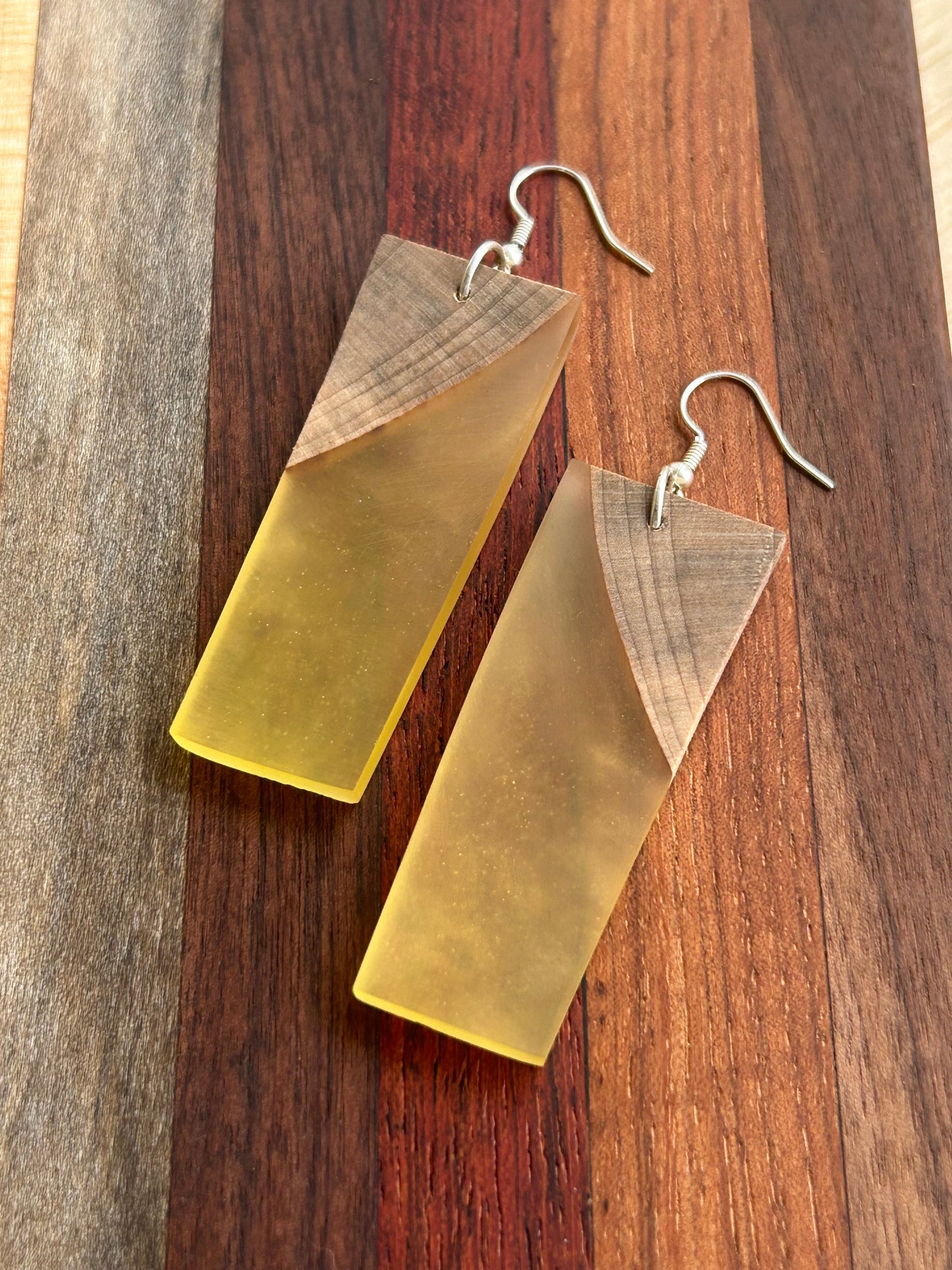 Maple w/ Aureolin Yellow