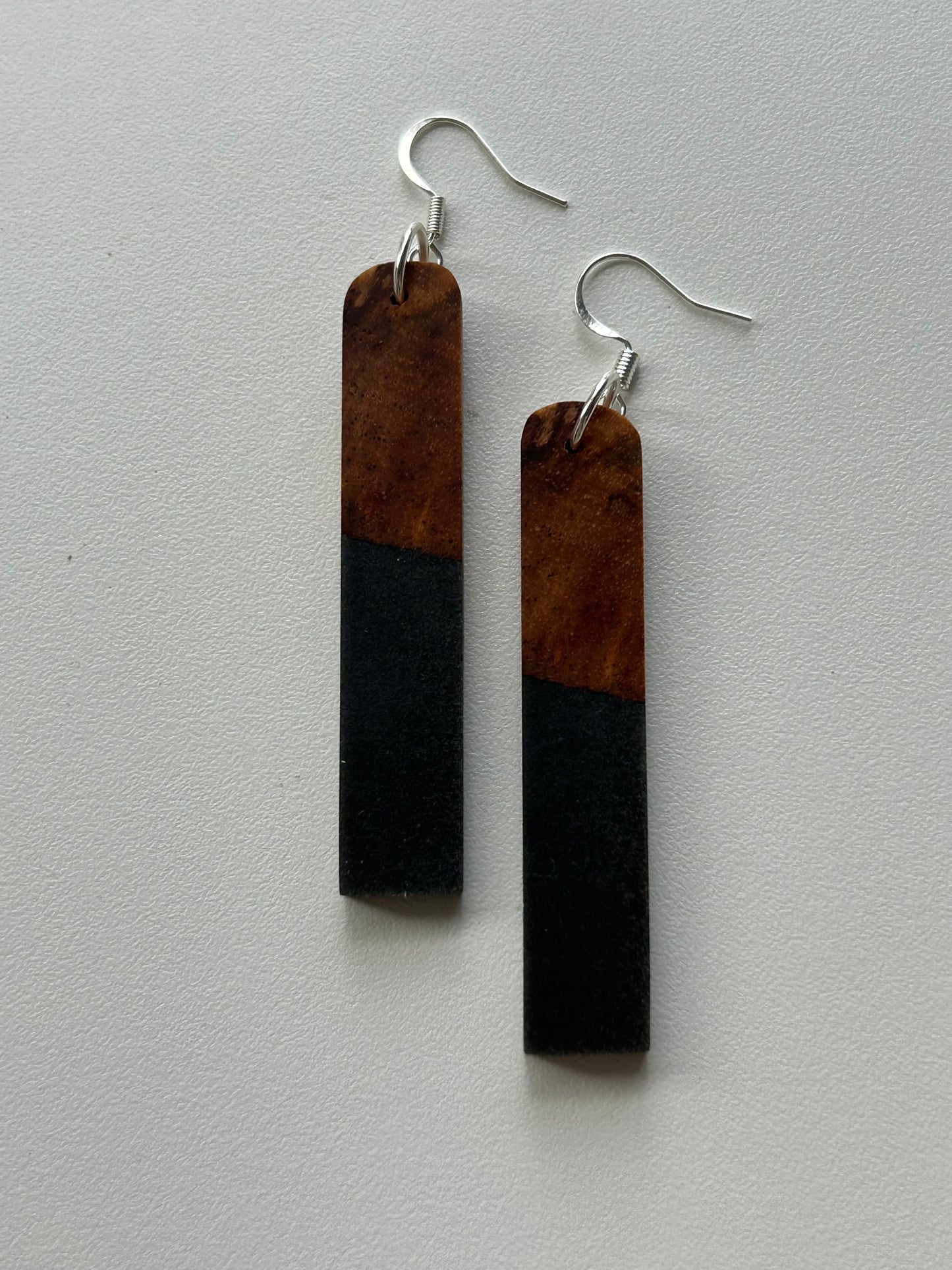 Maple w/ Graphite Black