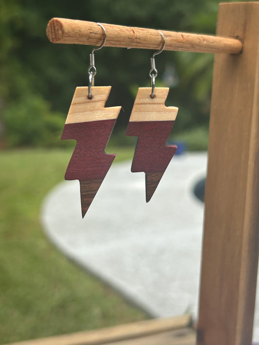Striped Wood Bolt